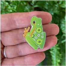 Load image into Gallery viewer, Green Tree Frog Pin