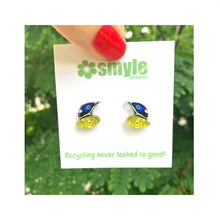 Load image into Gallery viewer, Blue-Faced Honeyeater Studs