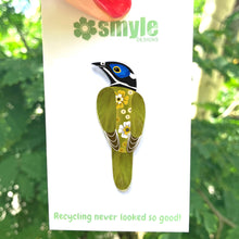 Load image into Gallery viewer, Blue-Faced Honeyeater Pin
