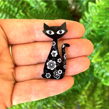 Load image into Gallery viewer, Black Retro Cat Smyle-Pin
